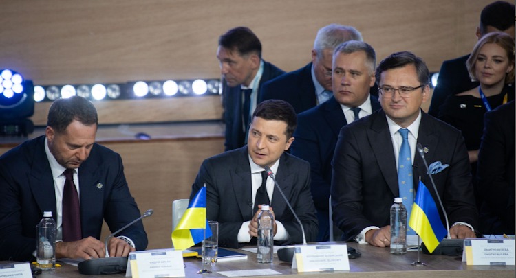 President Volodymyr Zelenskyy (C) and Foreign Affairs Minister Dmytro Kuleba at the Crimea Platform Summit on August 23, 2021 in Kyiv, Ukraine